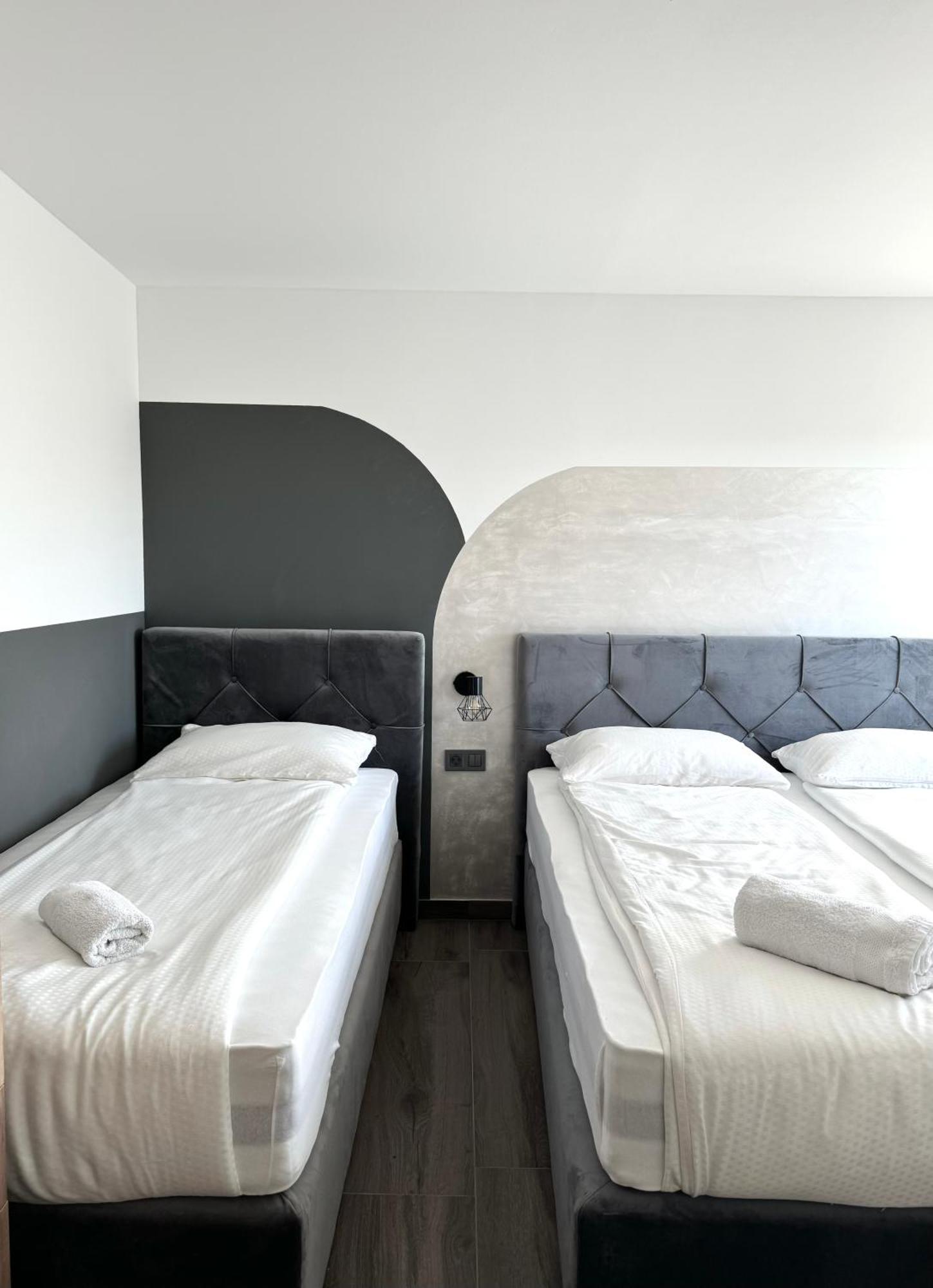 L&L Rooms Maribor Exterior photo